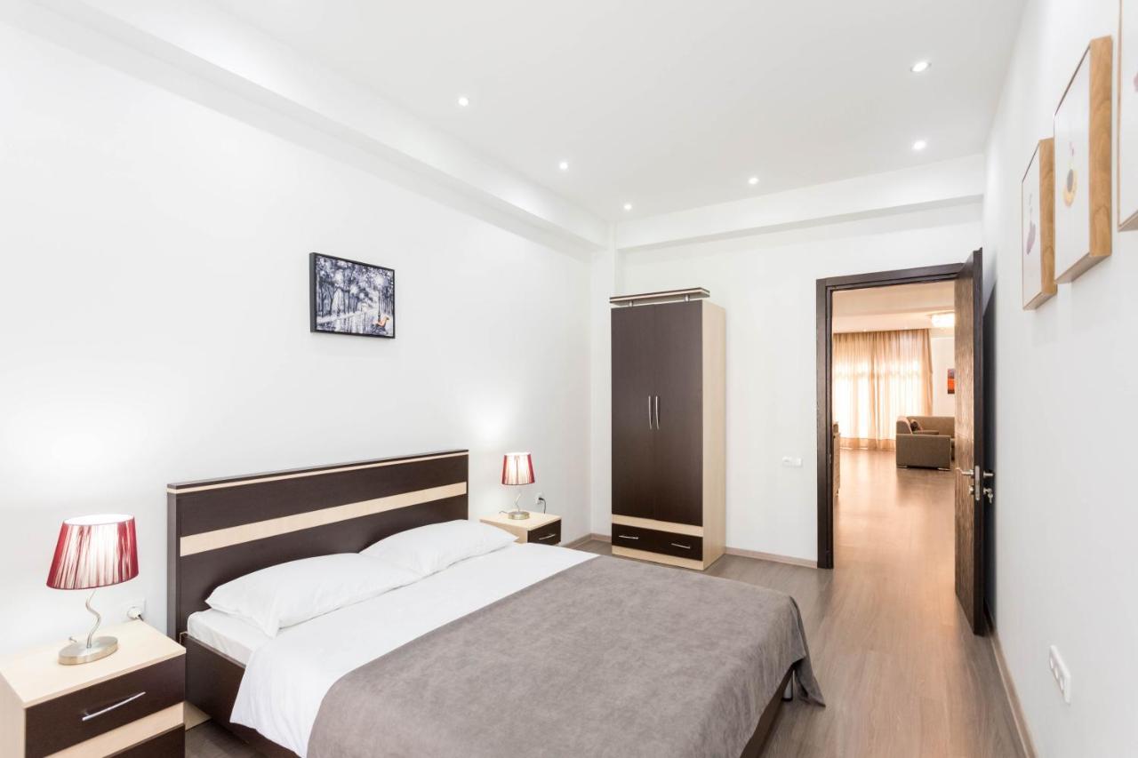 Apartment In The City Center Lll تبليسي المظهر الخارجي الصورة